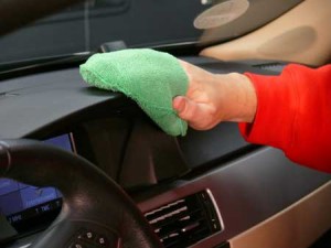 Удаление царапины на пластике авто